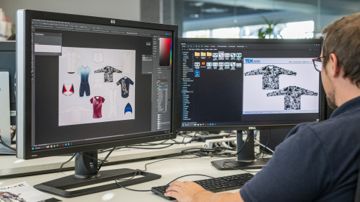 Teamwear - Vereinskleidung bedrucken Bild